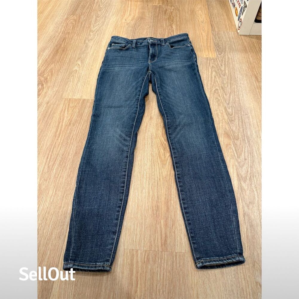 DKNY Jeans Women's Size 27 Blue Skinny Dark Wash Denim Jeans